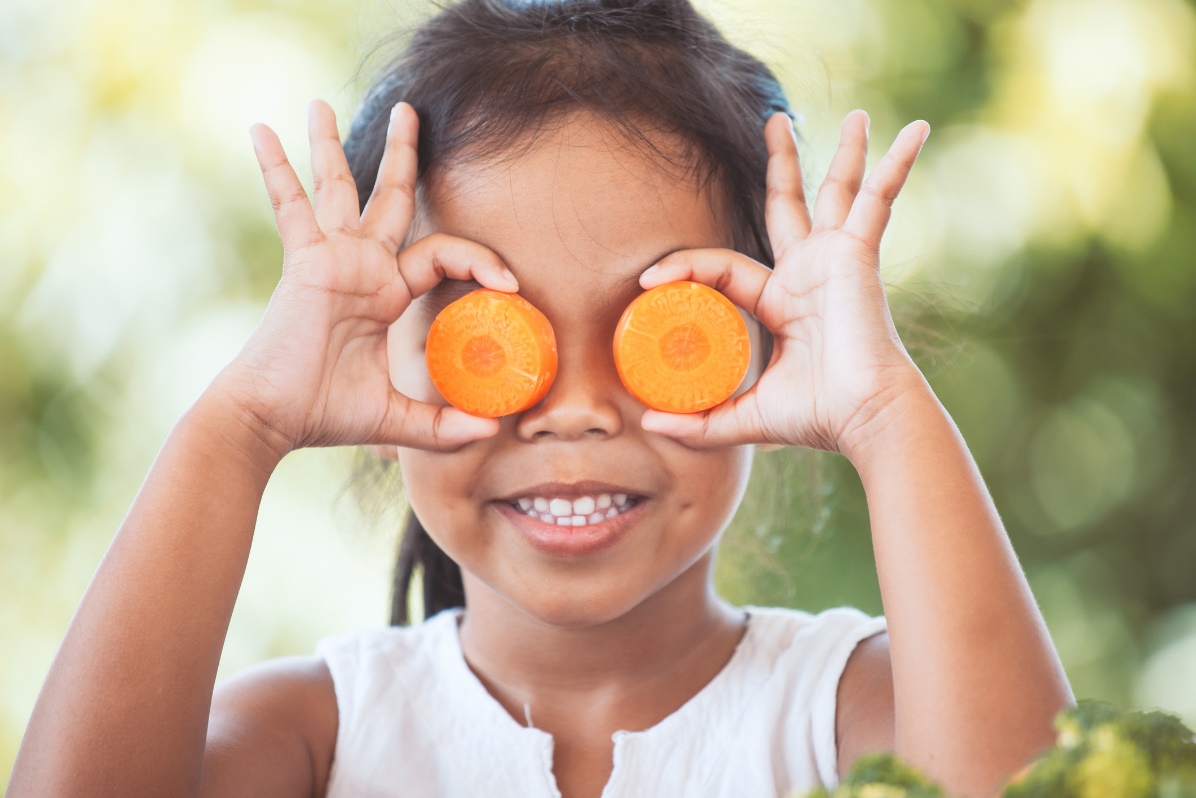 Vitamín A má zásadní význam pro zrak a zdraví očí.