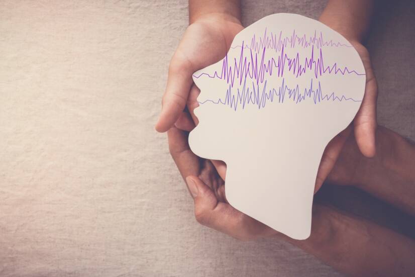 Co je epilepsie, jaké má druhy a příznaky? Co vyvolává záchvaty?