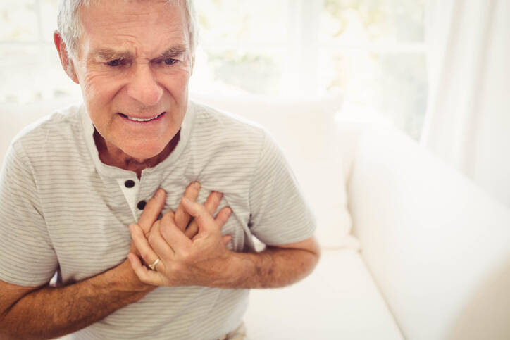 Kardiogenní šok: Jaké má příčiny a příznaky? + Léčba