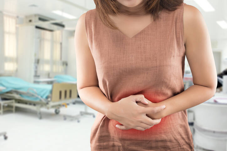 Syndrom dráždivého tračníku: Co to je a jaké jsou příznaky, příčiny IBS?