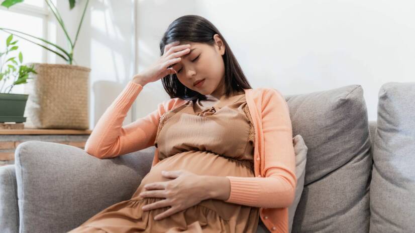 Bolest hlavy v těhotenství: Jaké má příčiny a co na bolest?