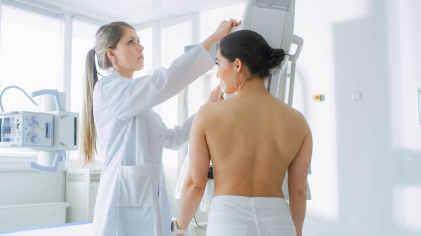 Prevence rakoviny prsu: Vyšetření, fakta a mýty o mamografii