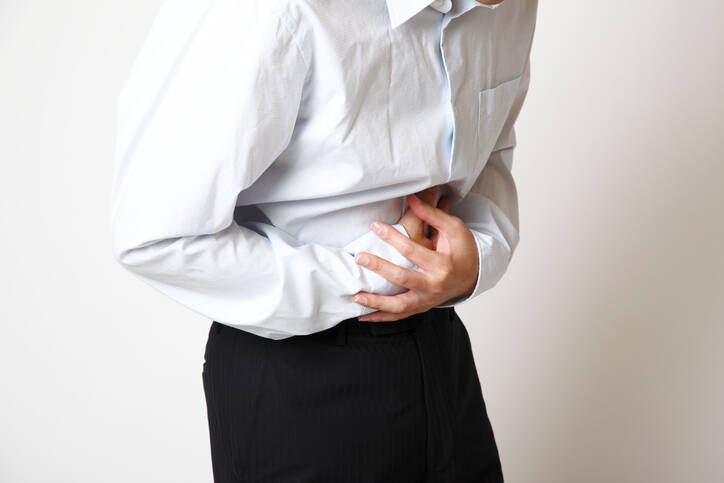 Trápí vás žaludeční vředy? Toto jsou jejich nejčastější příčiny