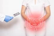 Crohnova choroba: Co to je, proč vzniká a jaké jsou její příznaky?