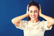 Zalehnutí a tlak v uších: Může mít vážné příčiny?
